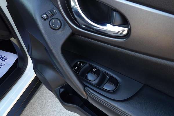 2016 Nissan X-TRAIL ST-L T32