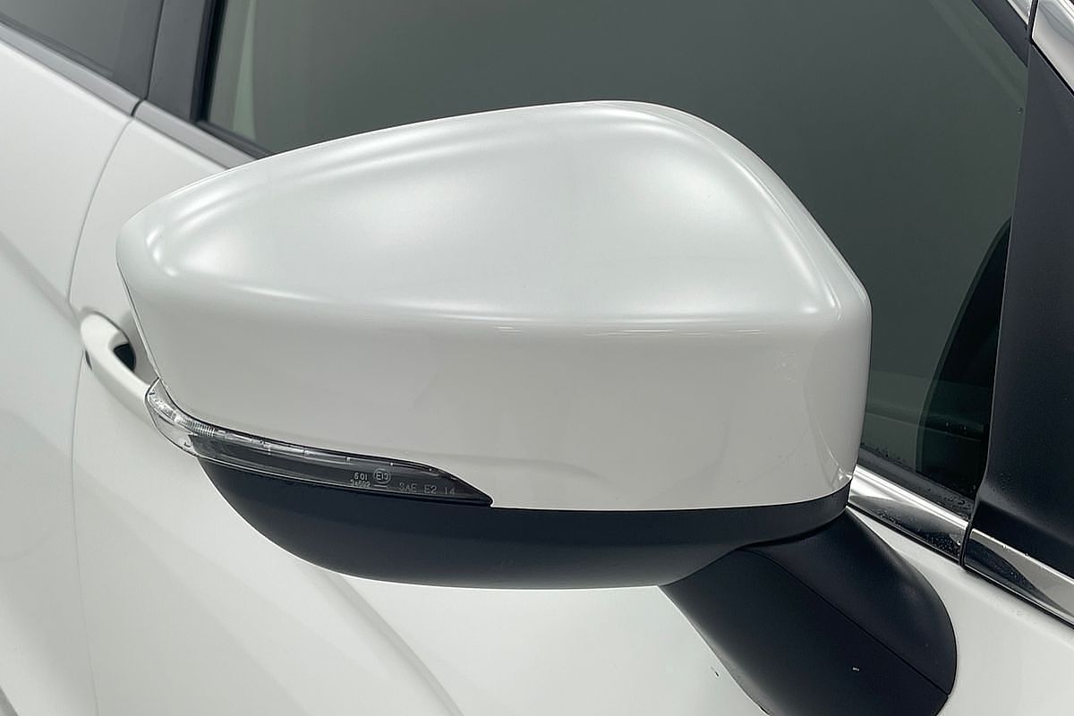 2024 Mitsubishi Eclipse Cross LS YB