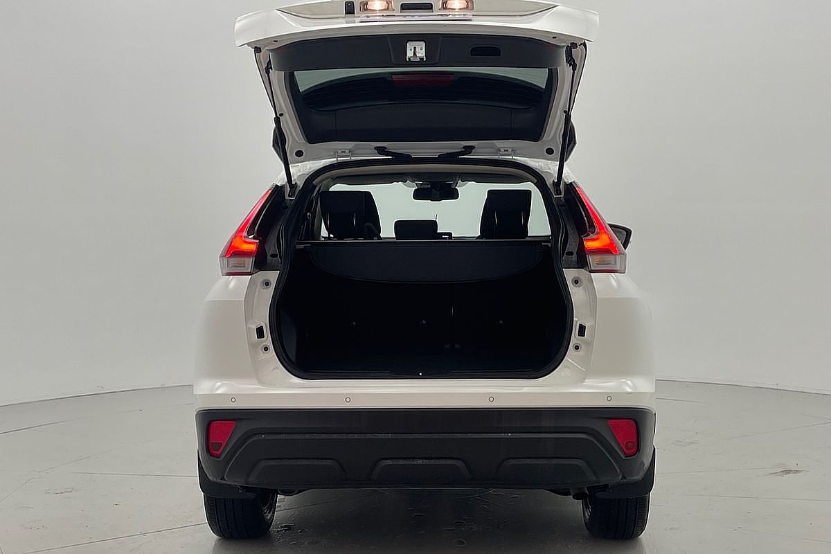 2024 Mitsubishi Eclipse Cross LS YB