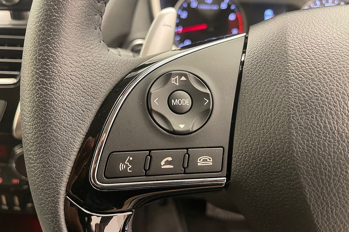 2024 Mitsubishi Eclipse Cross LS YB