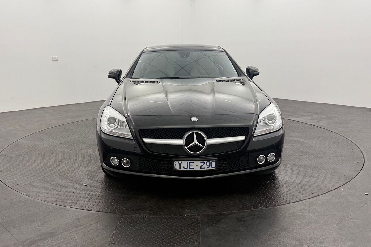 2011 Mercedes-Benz SLK-Class SLK200 BlueEFFICIENCY R172