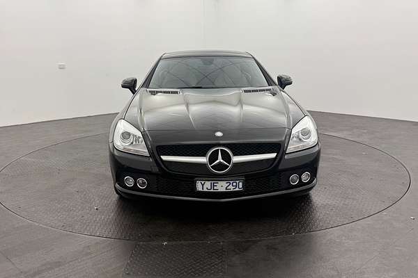 2011 Mercedes-Benz SLK-Class SLK200 BlueEFFICIENCY R172