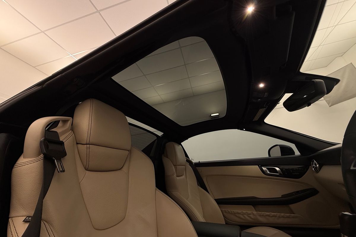 2011 Mercedes-Benz SLK-Class SLK200 BlueEFFICIENCY R172