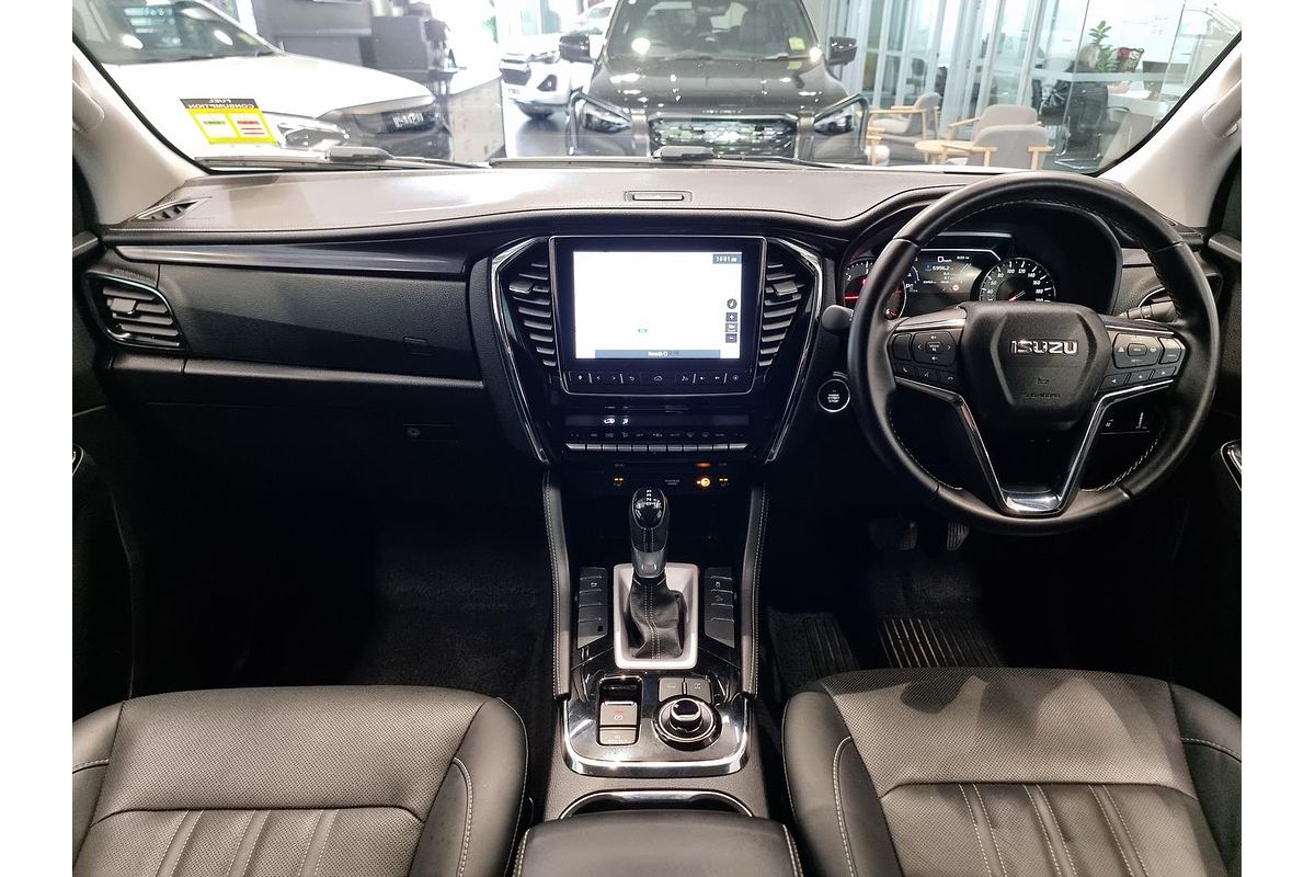 2023 Isuzu MU-X LS-T