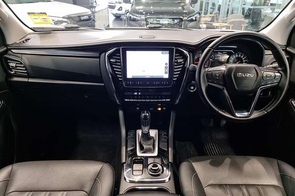 2023 Isuzu MU-X LS-T