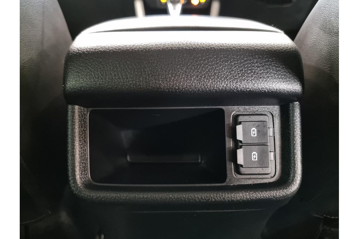 2023 Isuzu MU-X LS-T