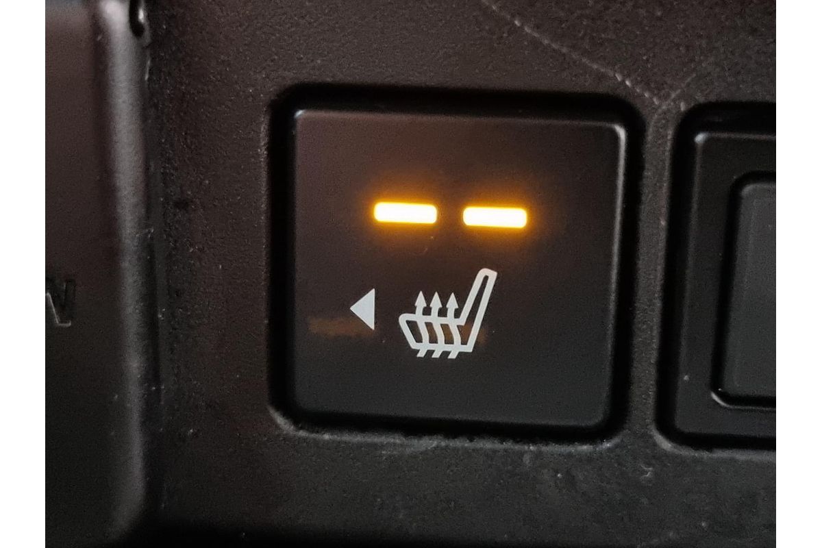 2023 Isuzu MU-X LS-T