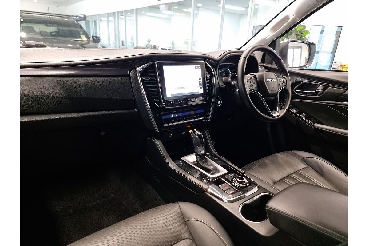 2023 Isuzu MU-X LS-T