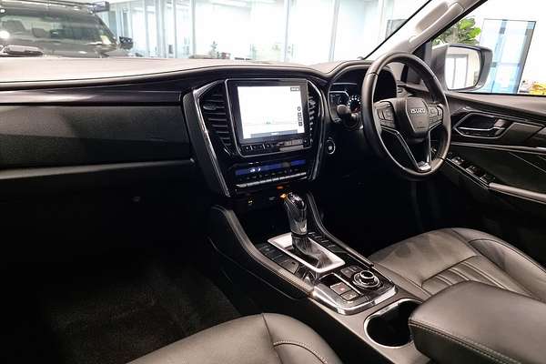 2023 Isuzu MU-X LS-T