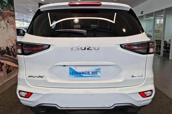 2023 Isuzu MU-X LS-T
