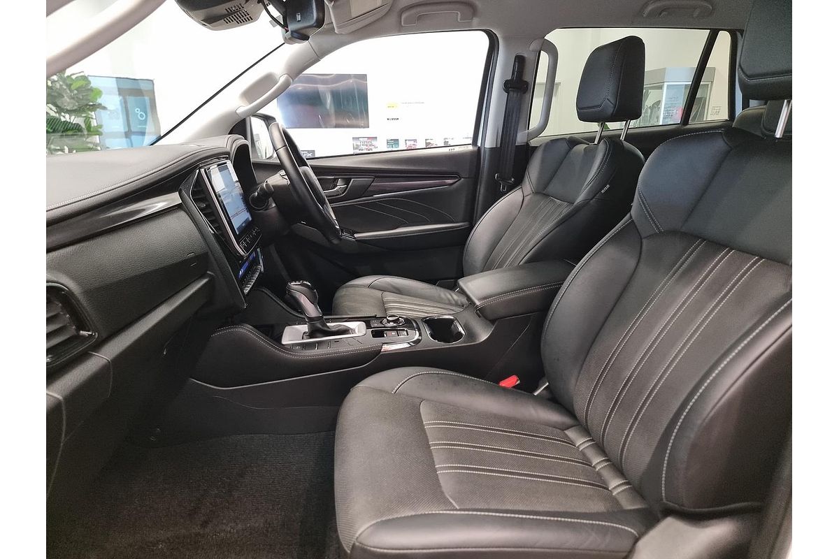 2023 Isuzu MU-X LS-T