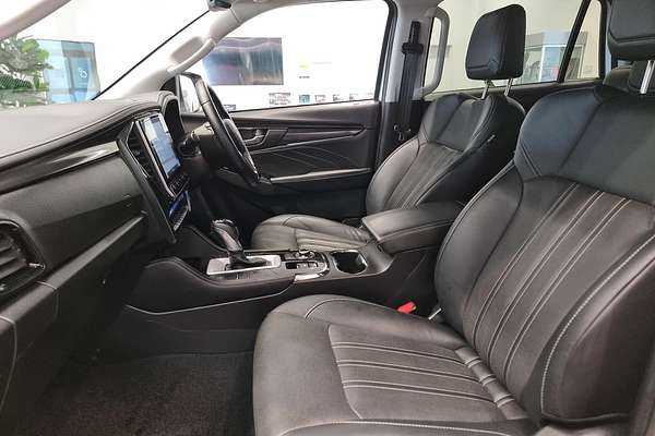 2023 Isuzu MU-X LS-T