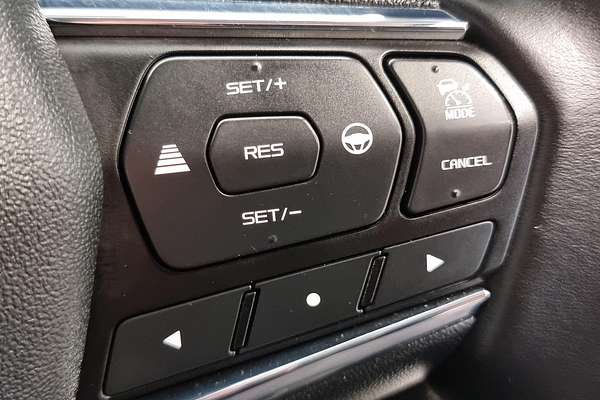 2023 Isuzu MU-X LS-T