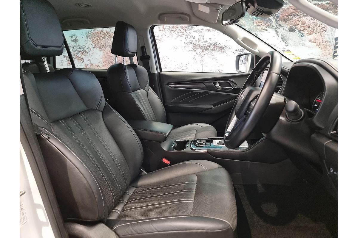 2023 Isuzu MU-X LS-T