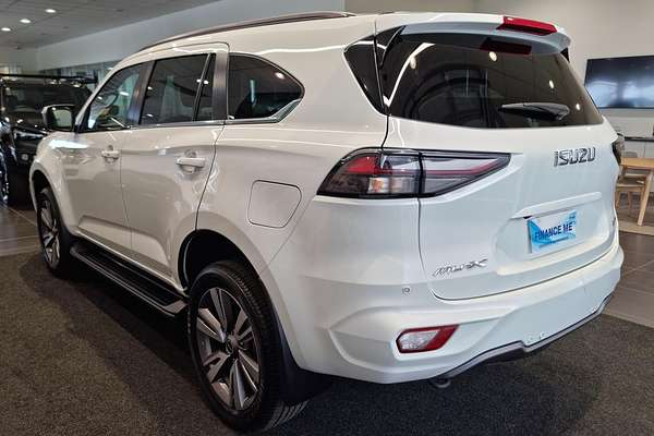 2023 Isuzu MU-X LS-T