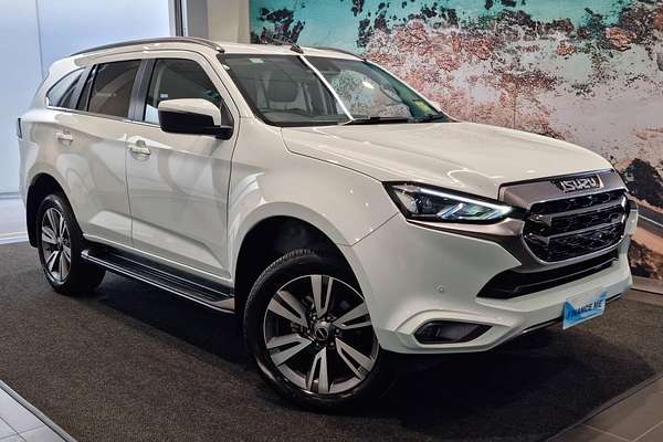 2023 Isuzu MU-X LS-T