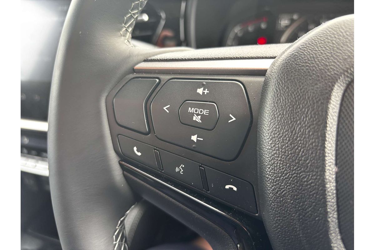 2025 Isuzu MU-X LS-U