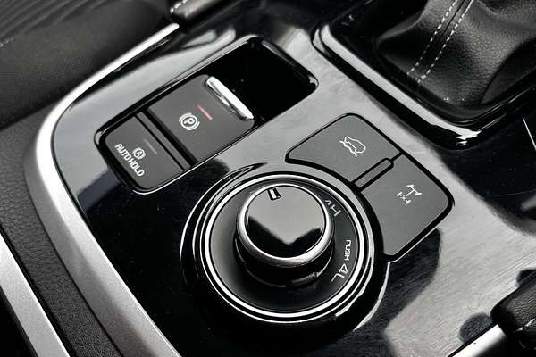 2025 Isuzu MU-X LS-U