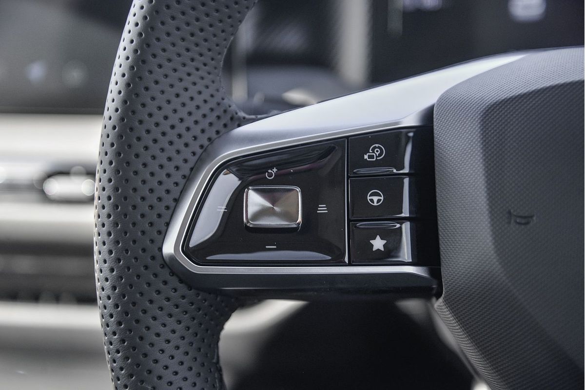 2025 MG MGS5 EV Essence 49 ZS3EM