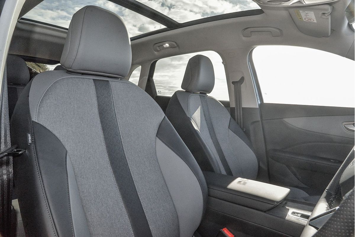 2025 MG MGS5 EV Essence 49 ZS3EM