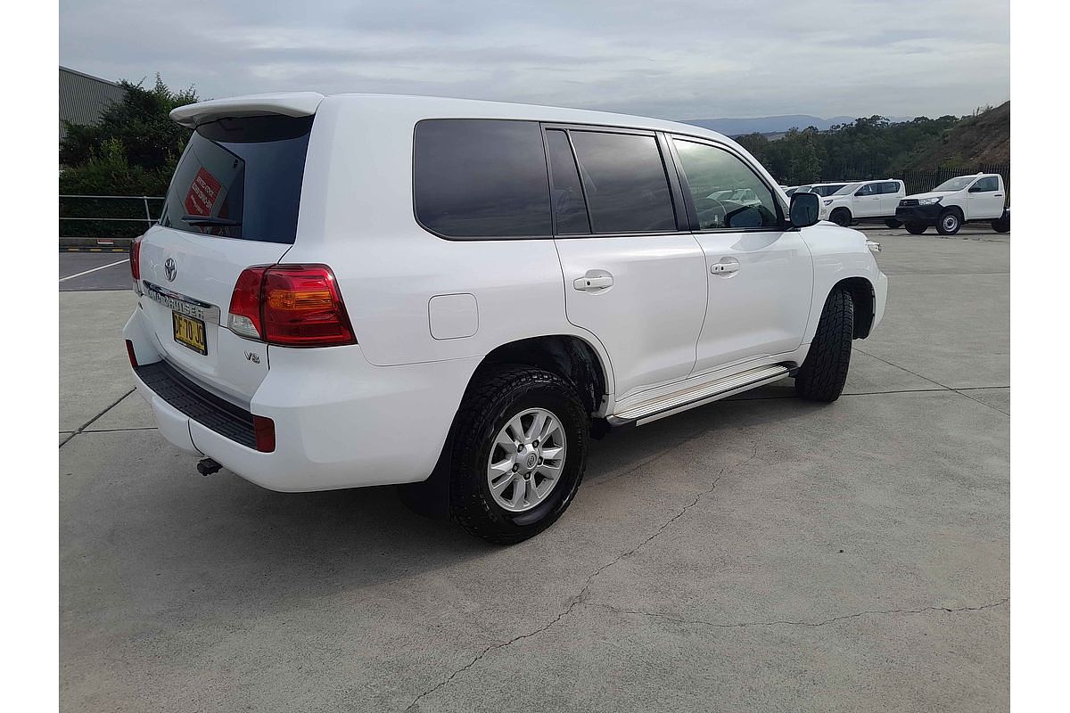 2015 Toyota Landcruiser GXL VDJ200R
