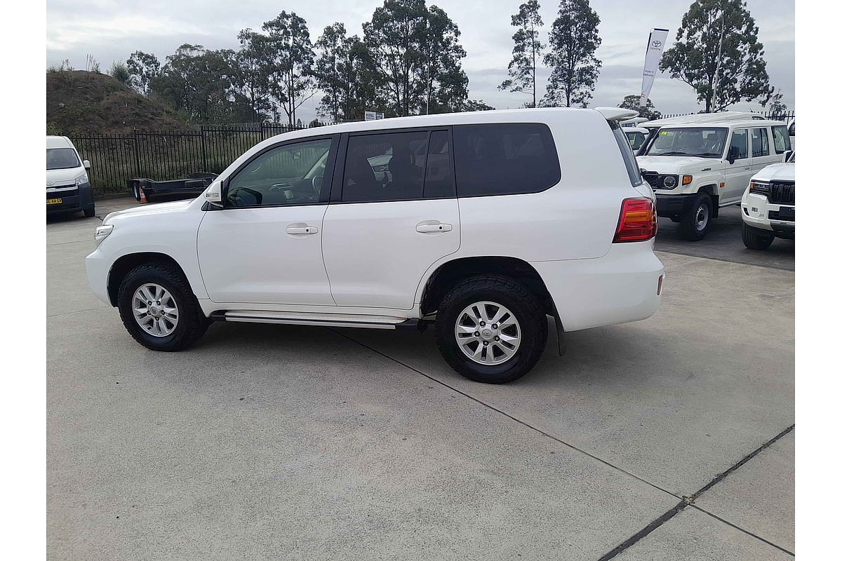 2015 Toyota Landcruiser GXL VDJ200R