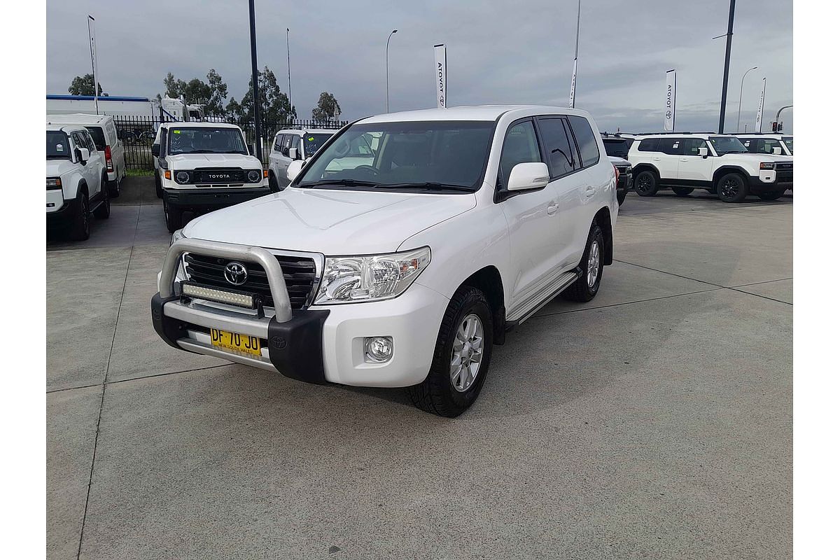 2015 Toyota Landcruiser GXL VDJ200R
