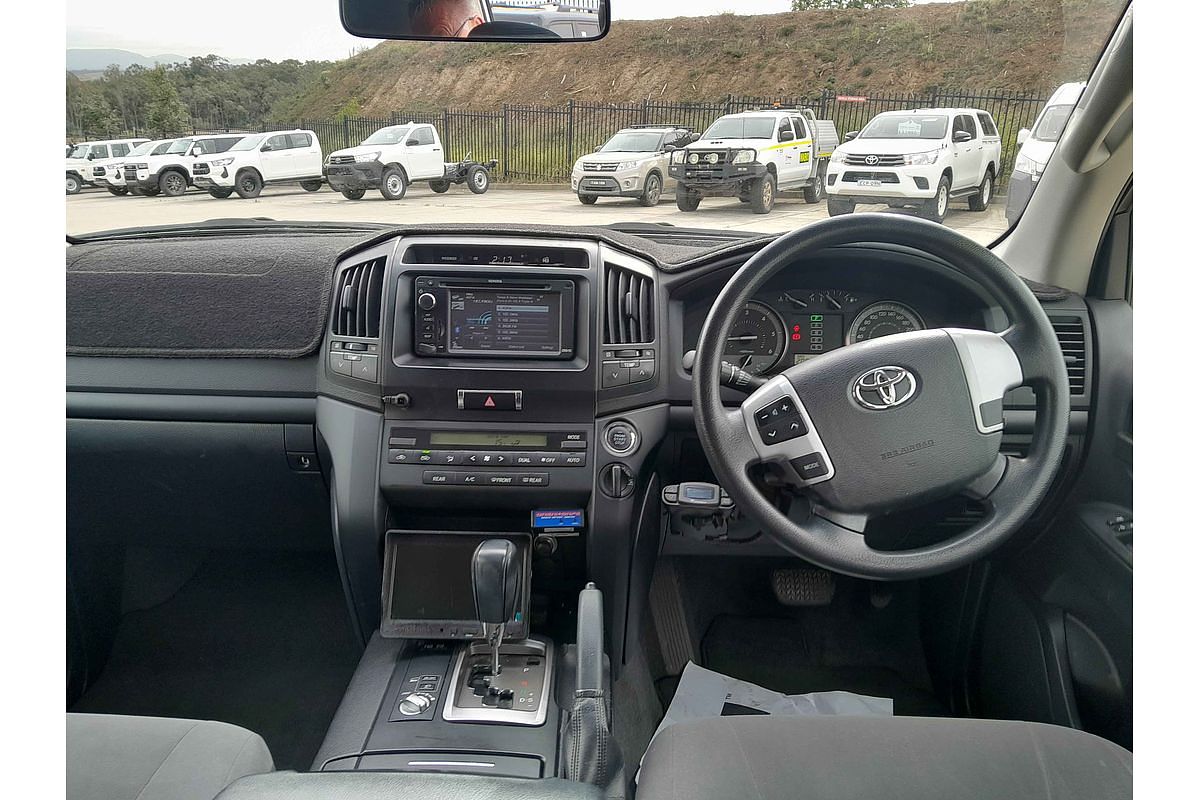 2015 Toyota Landcruiser GXL VDJ200R