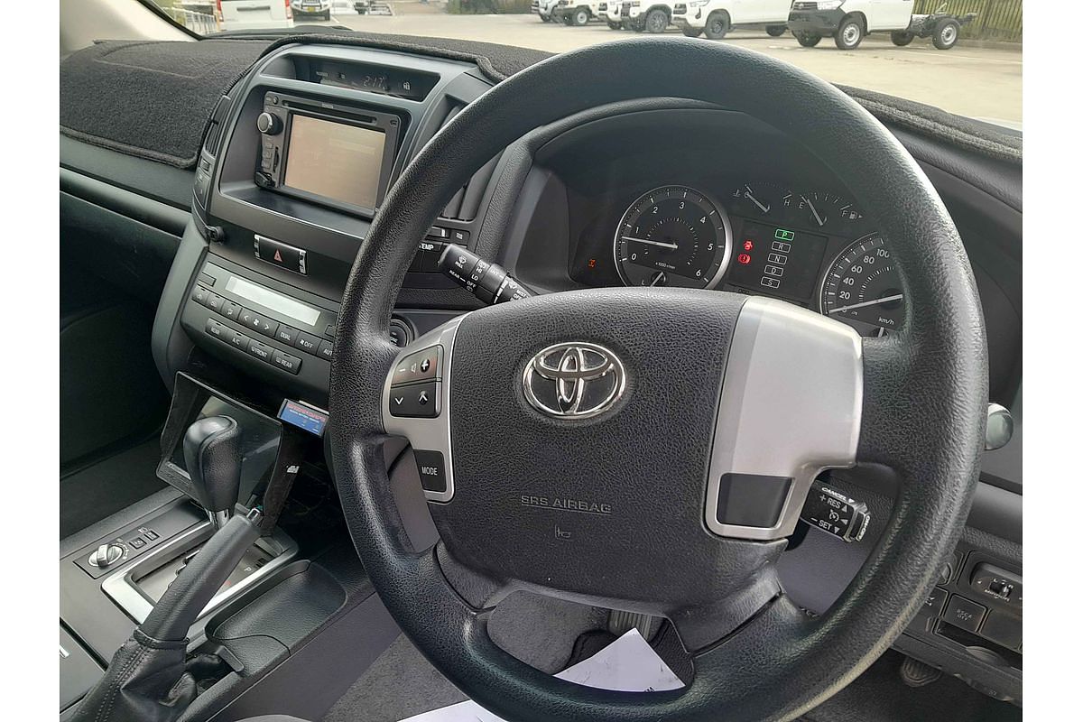 2015 Toyota Landcruiser GXL VDJ200R
