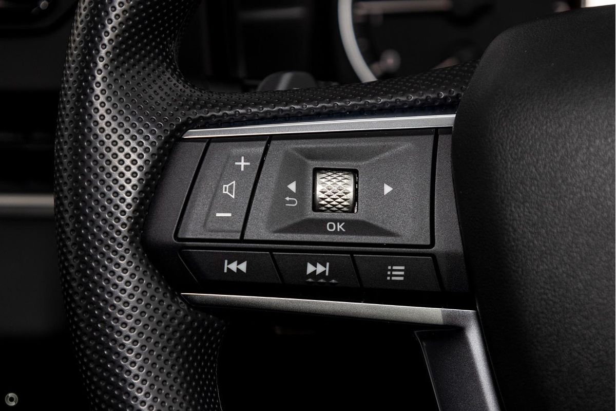 2025 Mitsubishi Outlander ES ZM