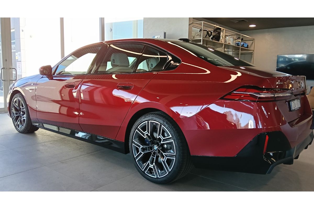 2024 BMW 5 Series 540d xDrive G60