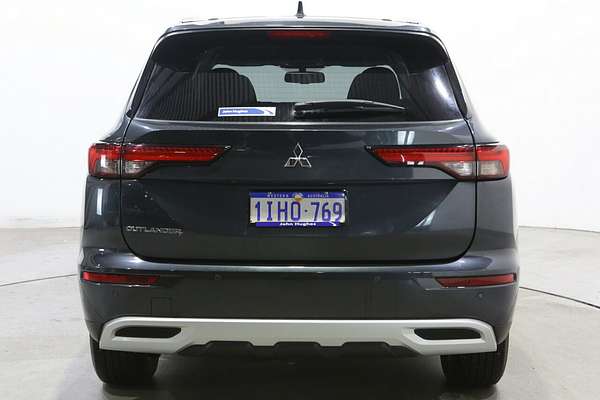 2024 Mitsubishi Outlander LS ZM