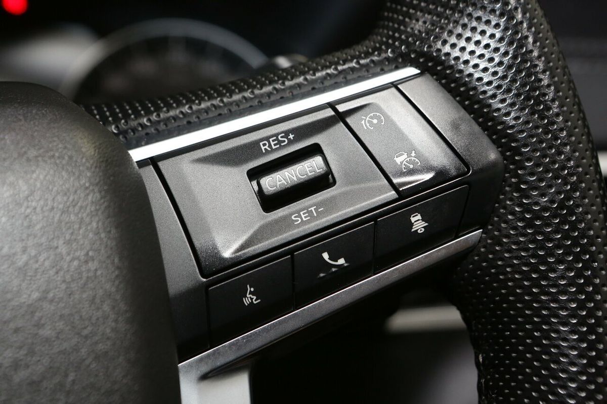 2024 Mitsubishi Outlander LS ZM