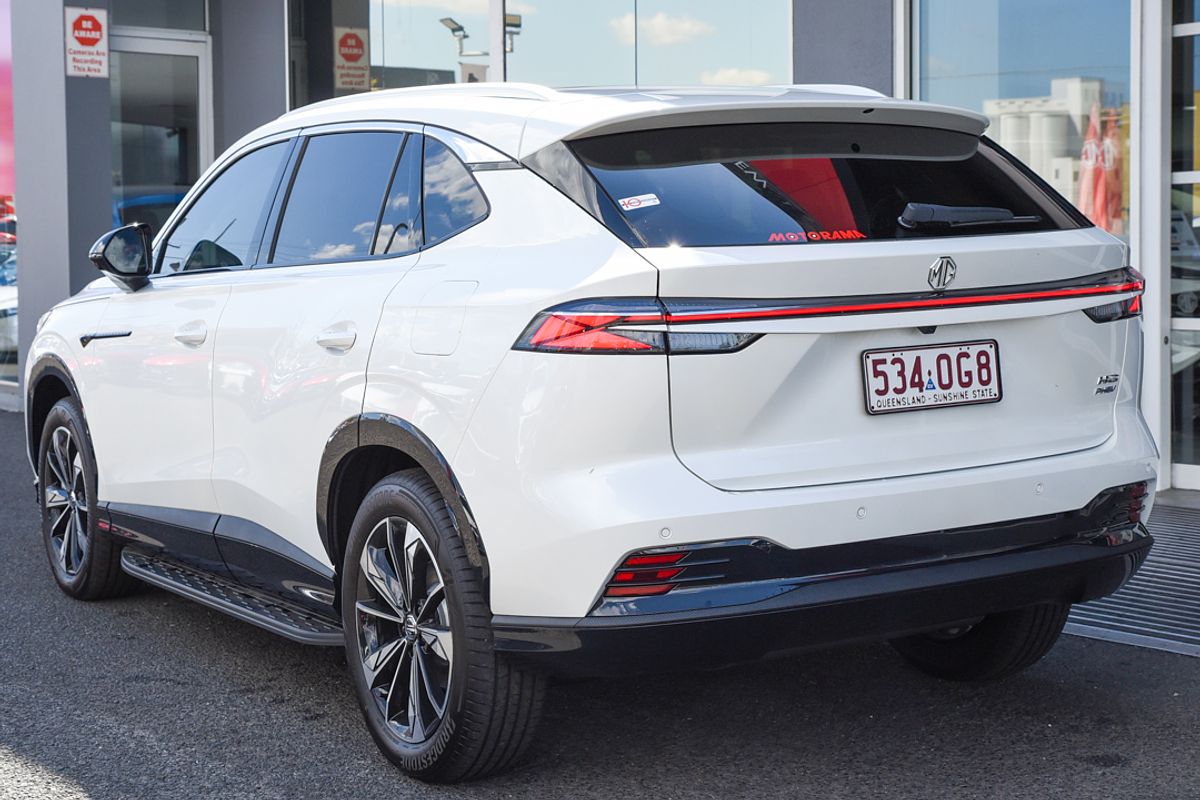 2025 MG HS Super Hybrid Essence AS33P