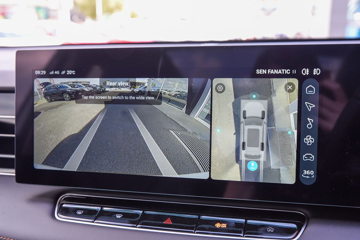 2025 MG HS Super Hybrid Essence AS33P