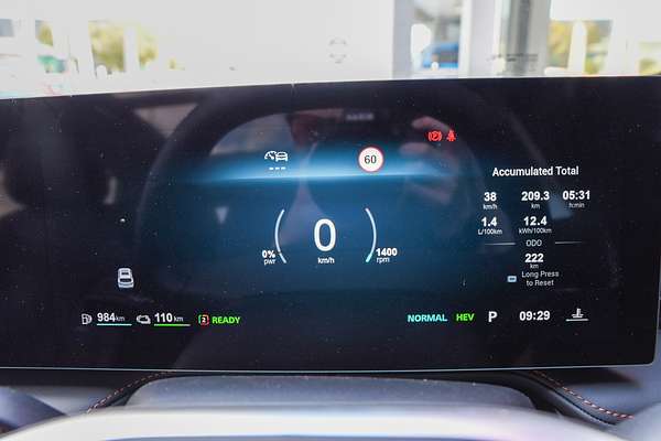 2025 MG HS Super Hybrid Essence AS33P