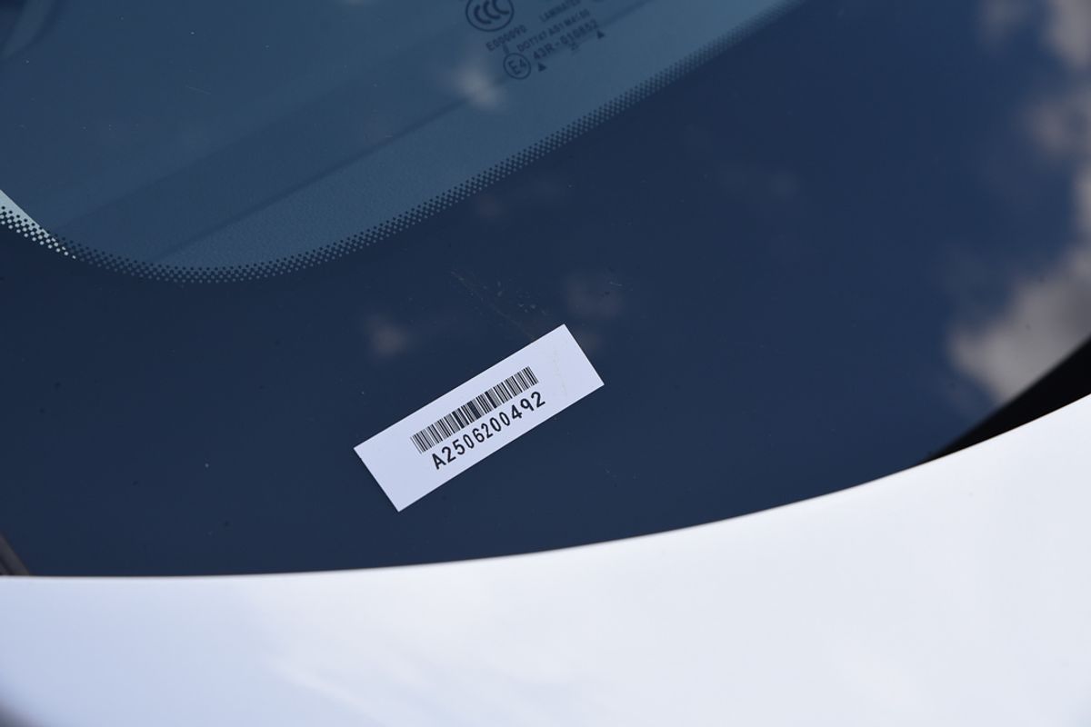 2025 MG HS Super Hybrid Essence AS33P