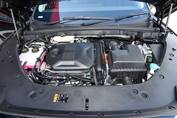 2025 MG HS Hybrid+ Essence AS33H
