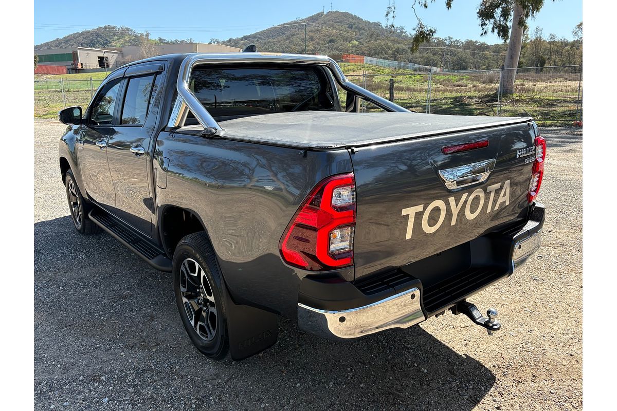 2023 Toyota Hilux SR5 GUN126R 4X4