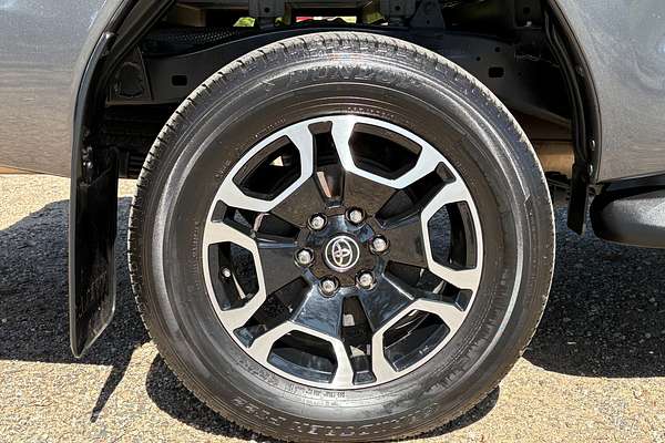 2023 Toyota Hilux SR5 GUN126R 4X4