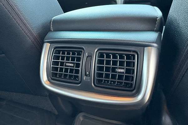 2023 Toyota Hilux SR5 GUN126R 4X4