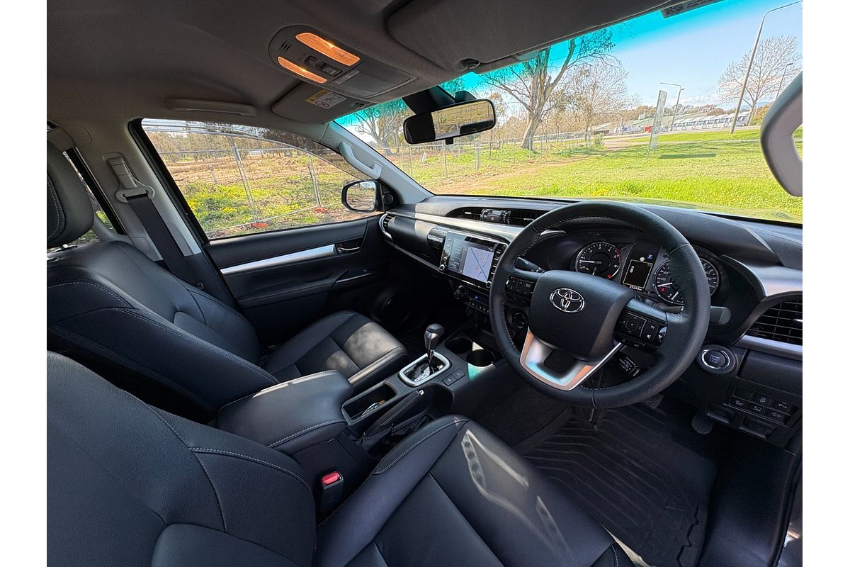 2023 Toyota Hilux SR5 GUN126R 4X4