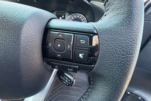 2023 Toyota Hilux SR5 GUN126R 4X4