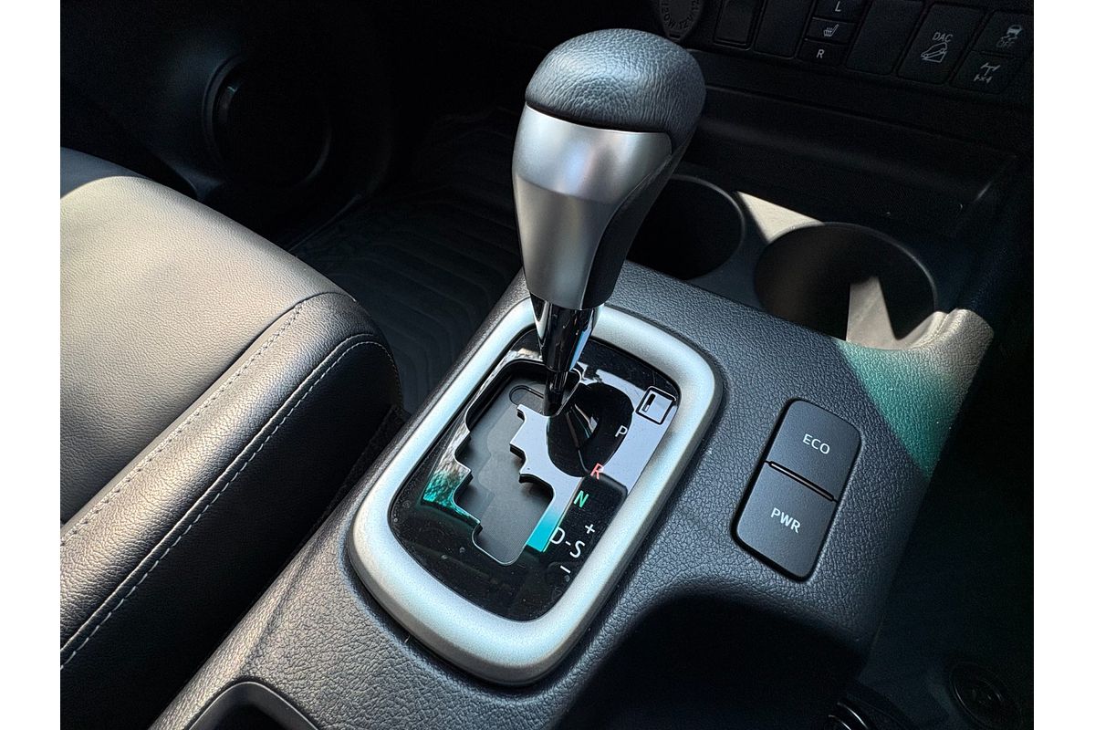 2023 Toyota Hilux SR5 GUN126R 4X4