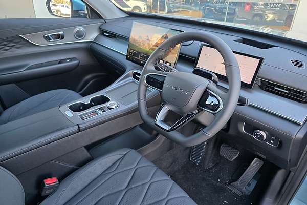 2025 Chery Tiggo 8 Super Hybrid Ultimate T31
