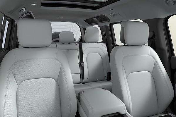 2025 Land Rover Defender 110 D350 X-Dynamic HSE L663