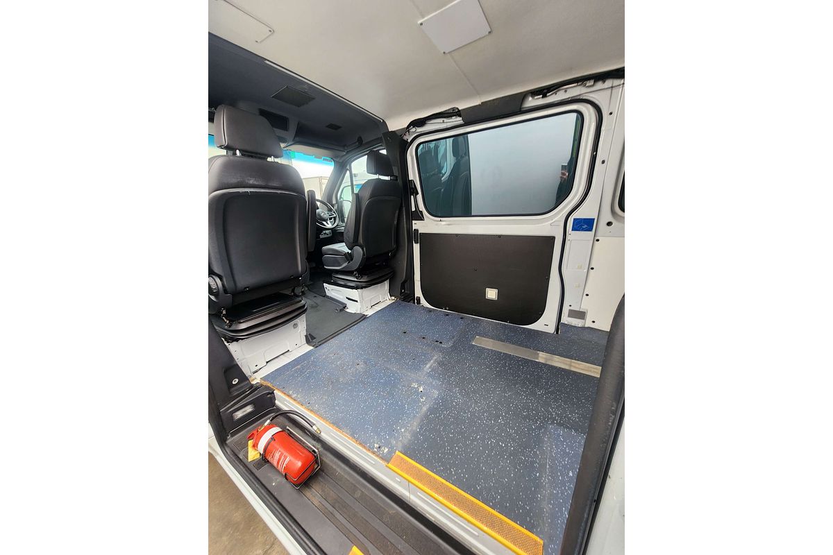 2020 Mercedes-Benz Sprinter 419CDI VS30 MWB