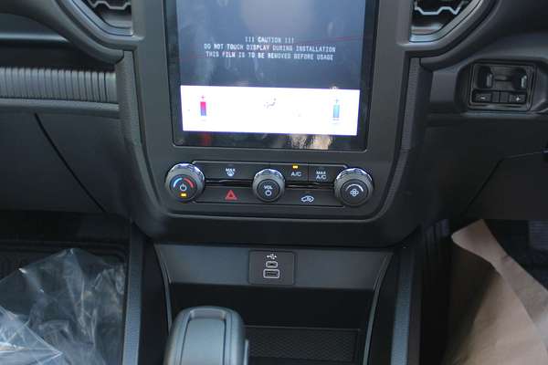 2025 Ford Ranger XL 4X4 2.0L