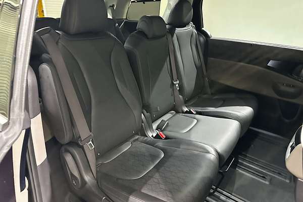 2024 Kia Carnival GT-Line KA4 PE