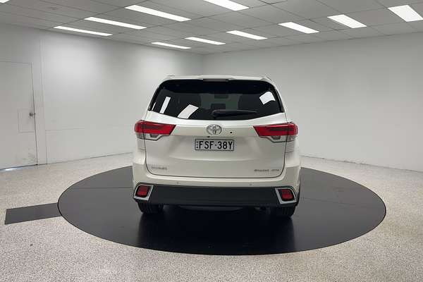 2017 Toyota Kluger Grande GSU55R